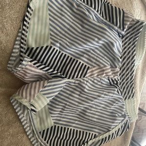 Girls 10-12 old navy active athletic shorts